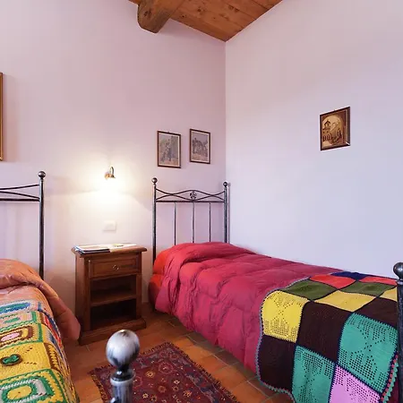 Дом отдыха In Marche Near Slopes