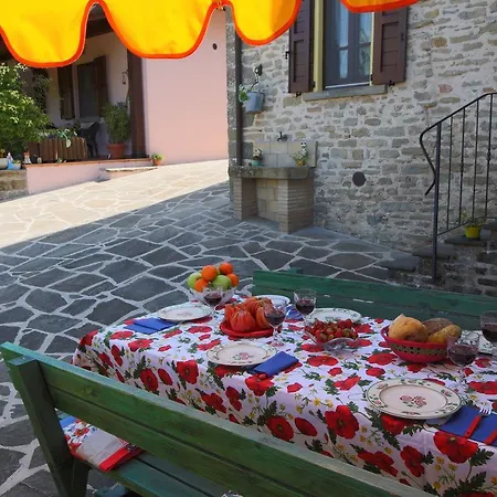 In Marche Near Slopes