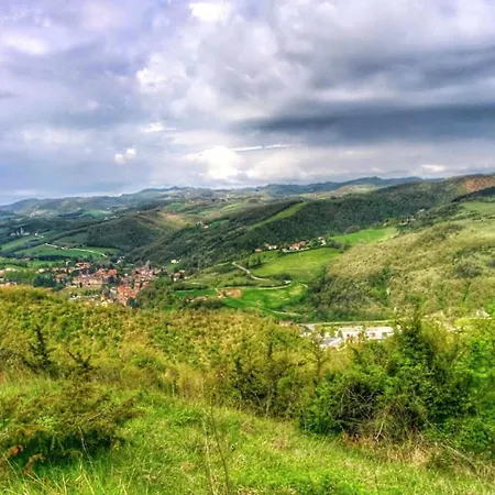 Дом отдыха In Marche Near Slopes *